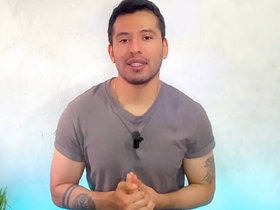 Vaquero Ranchero le rellena el culo a jovencito a pelo en los baños del salon de la fiesta! relato licentious asian gay intercourse videos asian site