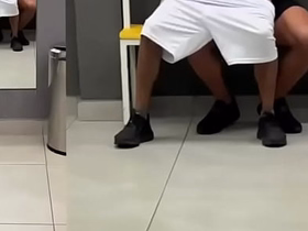 o educator da academia me fudeu depois do treino asian gay cruising sex videos