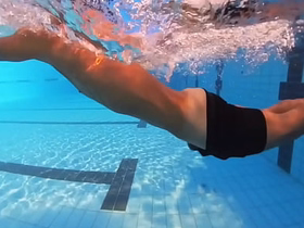 Cumshot in Swimming Pool asian gay sex videos 3gb