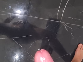 ARRAPATO SEGA CAZZO ENORME E SBORRA POTENTE  VIENI A BERE DAL MIO GROSSO PISELLO - GEMITI CON INTENSO ORGASMO asian twink gay sex videos