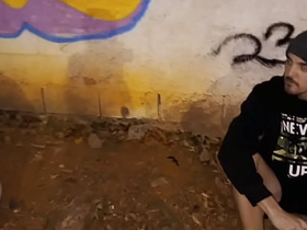 O MACHO CASADO FOI FUMA UMA ERVA NA PRAÇA E DEU TESÃO E ACABOU PEGANDO O MORADOR DE RUA E GANHANDO LEITADA Itty-bitty RABO ( TESAER ) sex videos asian boy gay