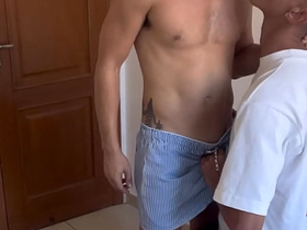 O roludo sentou gostoso asian gay boys sex new videos