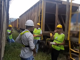 OS OPERÁRIOS PEGARAM PESADO NA HORA DO ALMOÇO FUDERAM O COLEGA PASSIVO E DERAM MUITO LEITE DE SOBREMESA asian blissful sex xnxx videos