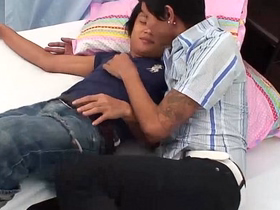 Asians Golf and Poi Piss and Bareback gay sex videos asian old man