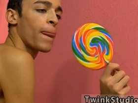 Movie sex urchin young gay asia Dustin Cooper is trying to get some xxx gay asian sex videos