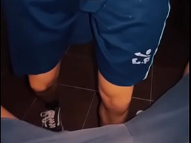 Mi ?RIM0 me folla por primera vez depsues de unas copas y a pelo asian elderly gay dads sex videos